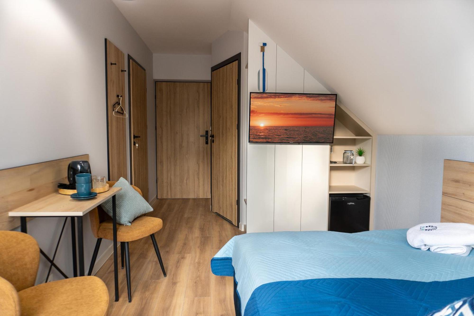 Apartamenty, Domki I Pokoje Ze Sniadaniem Kajan Jastrzębia Góra エクステリア 写真