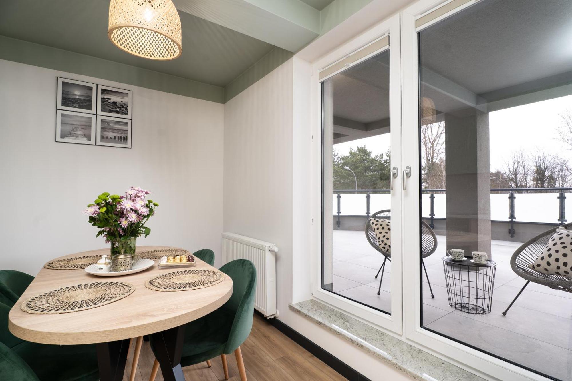 Apartamenty, Domki I Pokoje Ze Sniadaniem Kajan Jastrzębia Góra エクステリア 写真